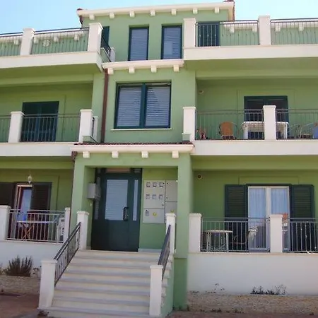 Hvar Adria Apartamento *