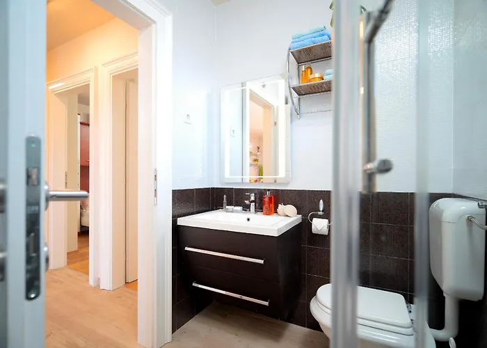 Hvar Adria 아파트