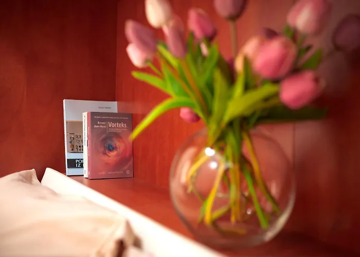 Hvar Adria 公寓 赫瓦尔