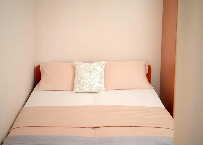 Hvar Adria 아파트 *