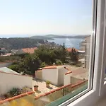 Hvar Adria Apartmán *